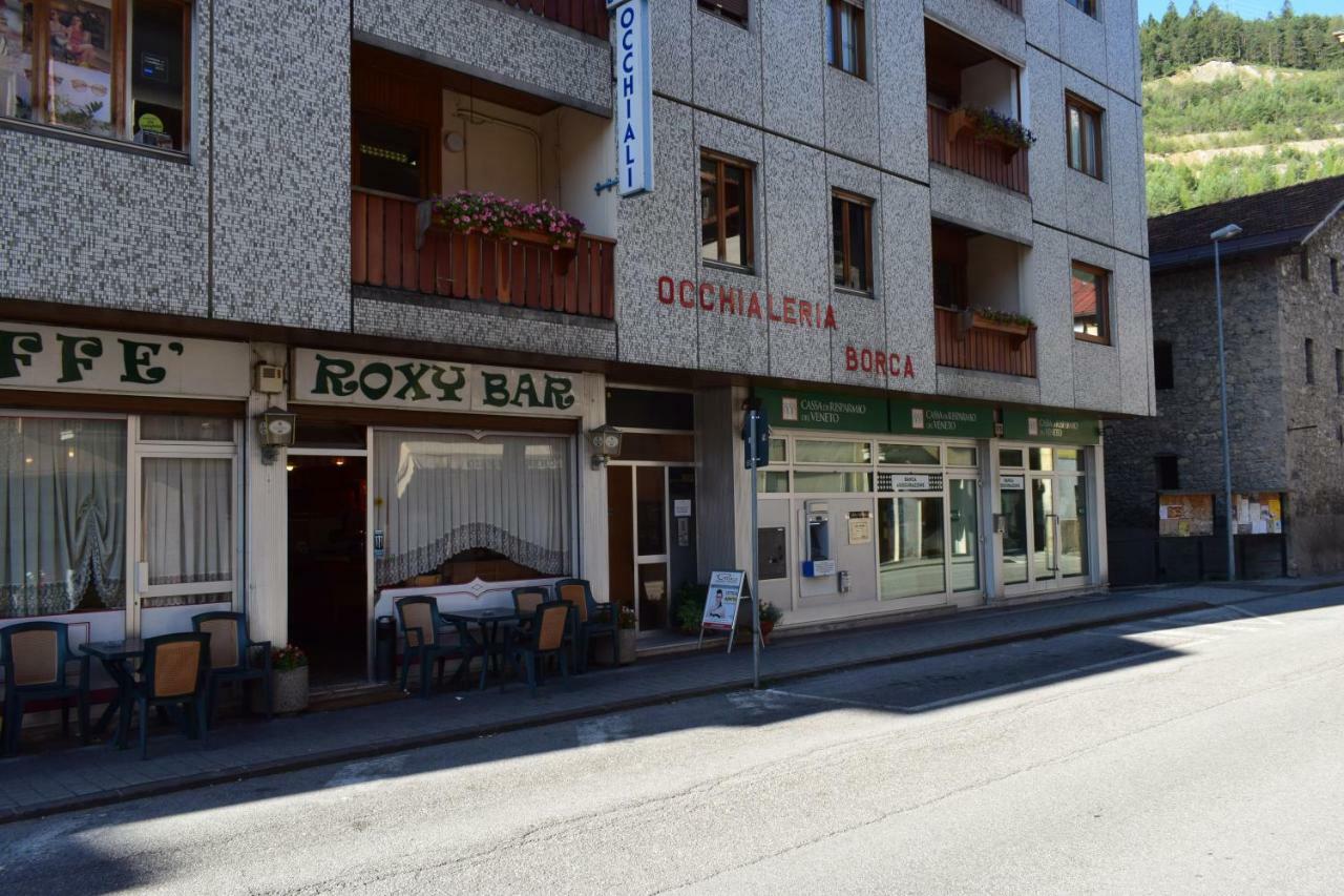 Lozzo Di Cadore - Dolomiti - Piazza IV Novembre Lozzo Cadore Экстерьер фото